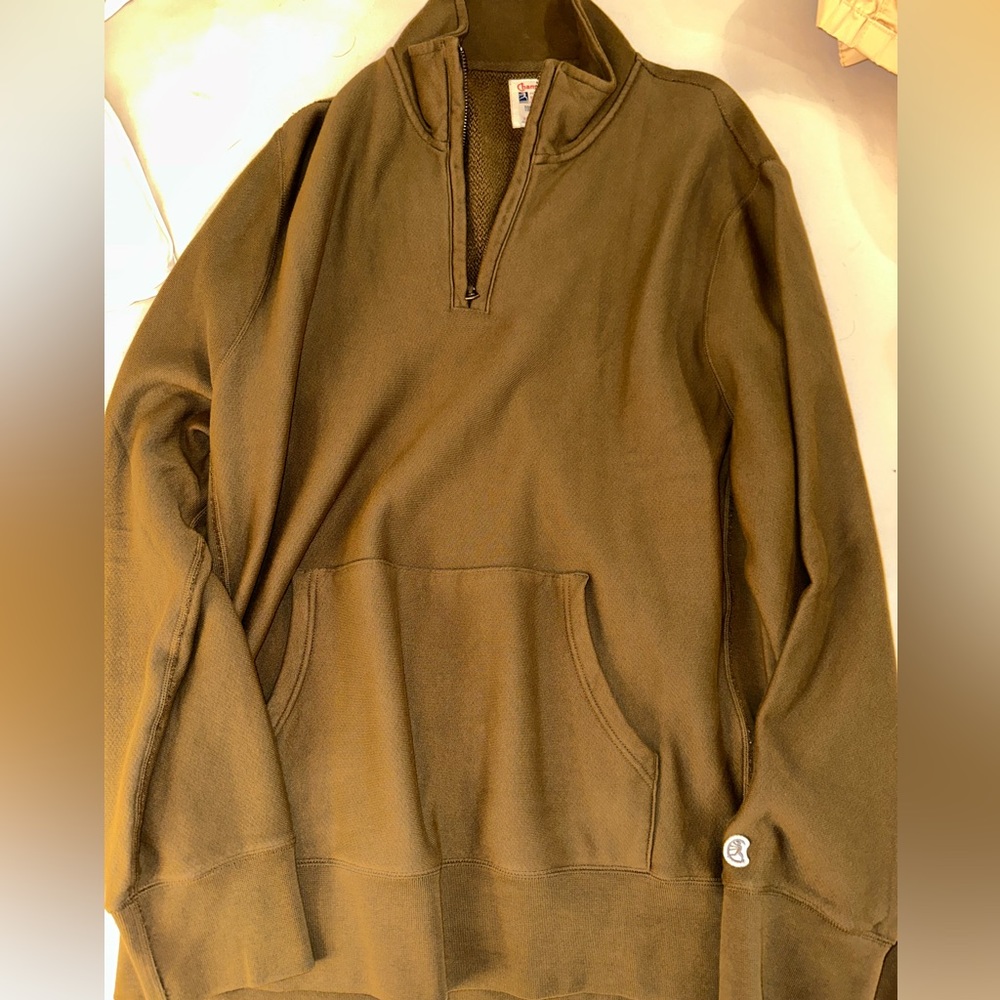 Army green quarter-zip sweatshirt by Champion x Todd Snyder